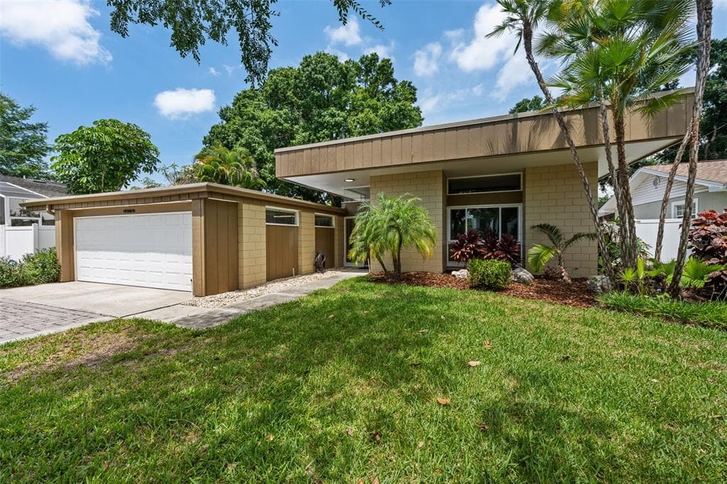 4304 N RIVER VIEW AVENUE TAMPA, FL 33607