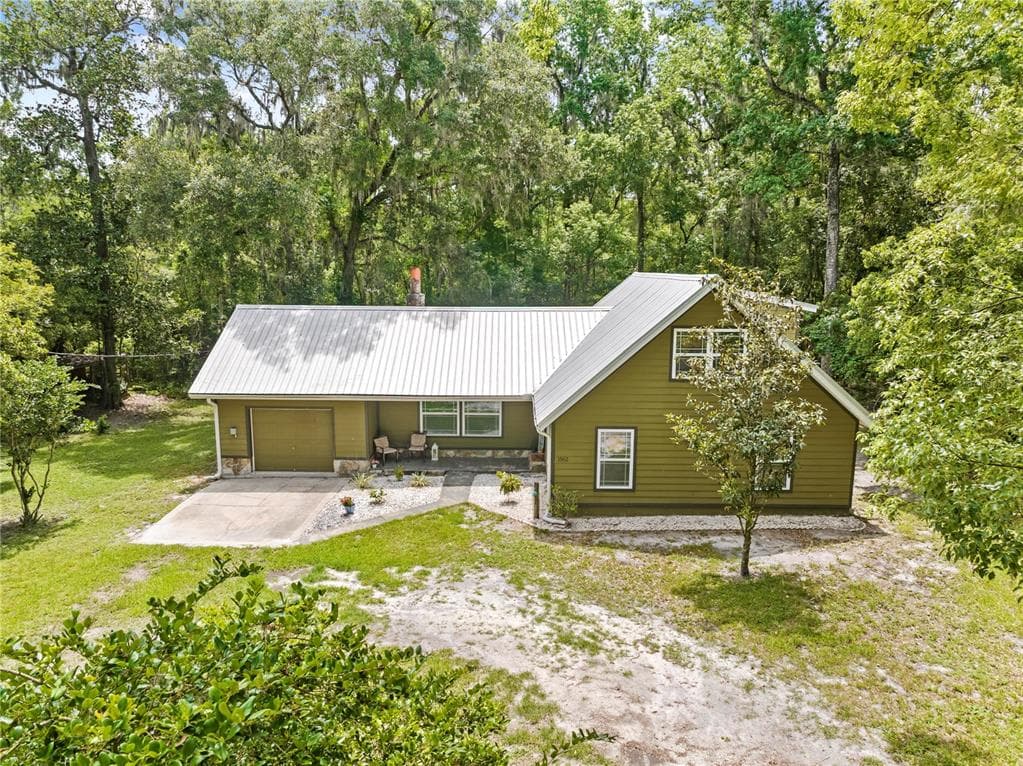 1562 OAKHURST DRIVE BROOKSVILLE, FL 34601