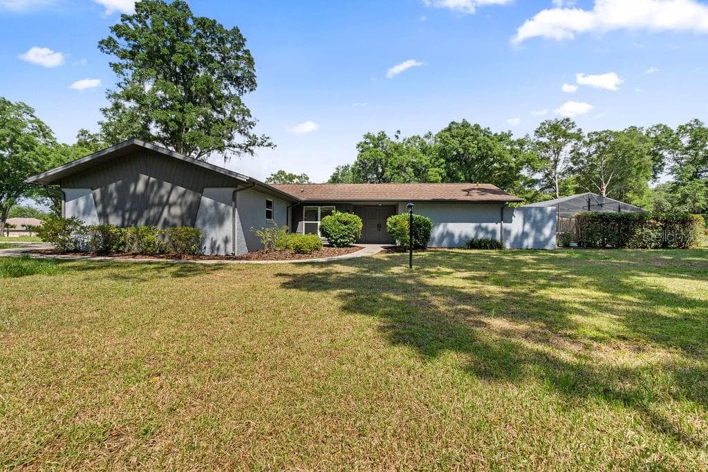 19795 SW 85TH LOOP DUNNELLON, FL 34432