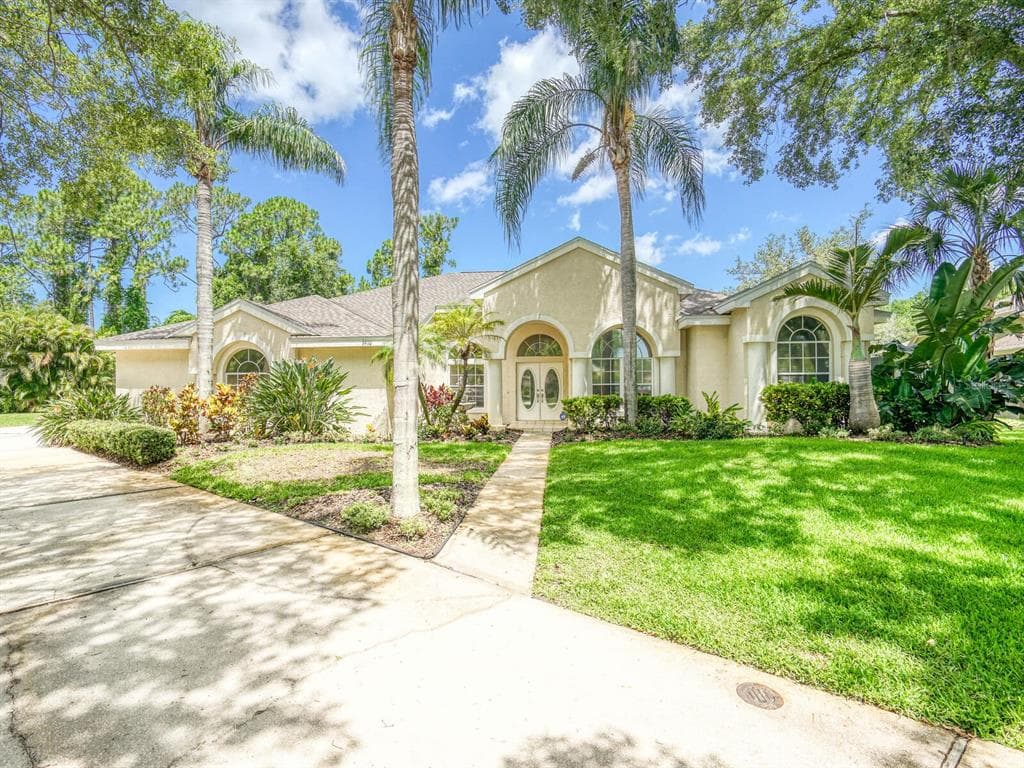 3910 SAYWOOD COURT PALM HARBOR, FL 34685