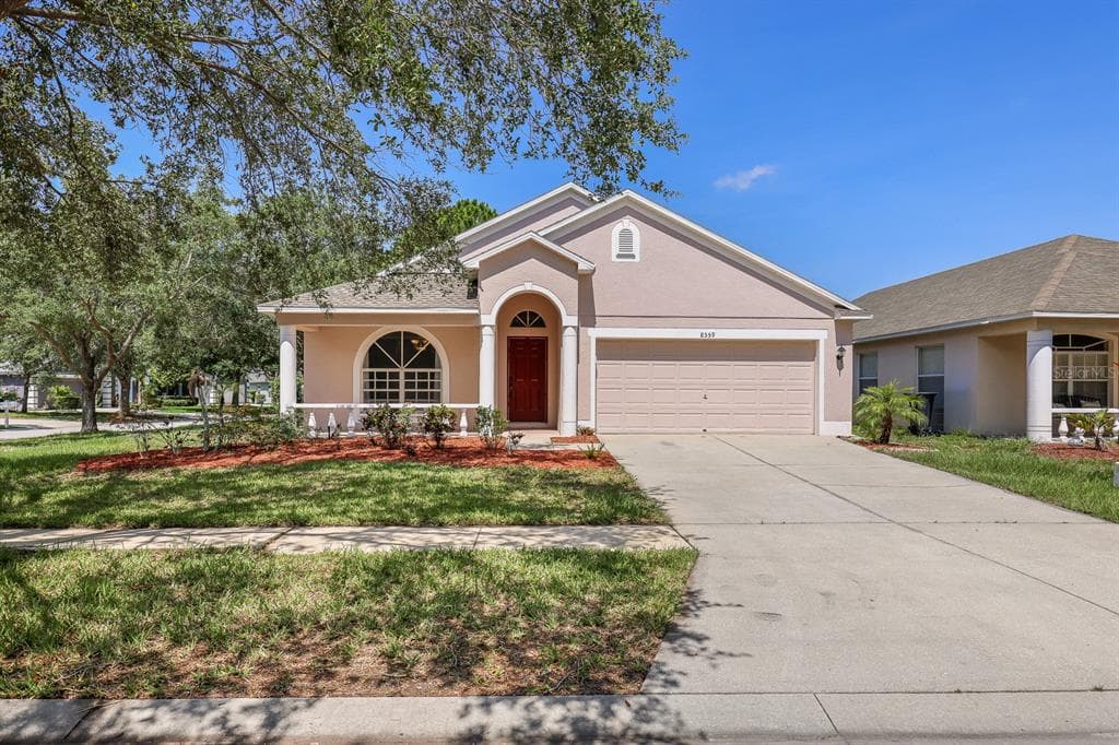 8559 CANTERBURY LAKE BOULEVARD TAMPA, FL 33619