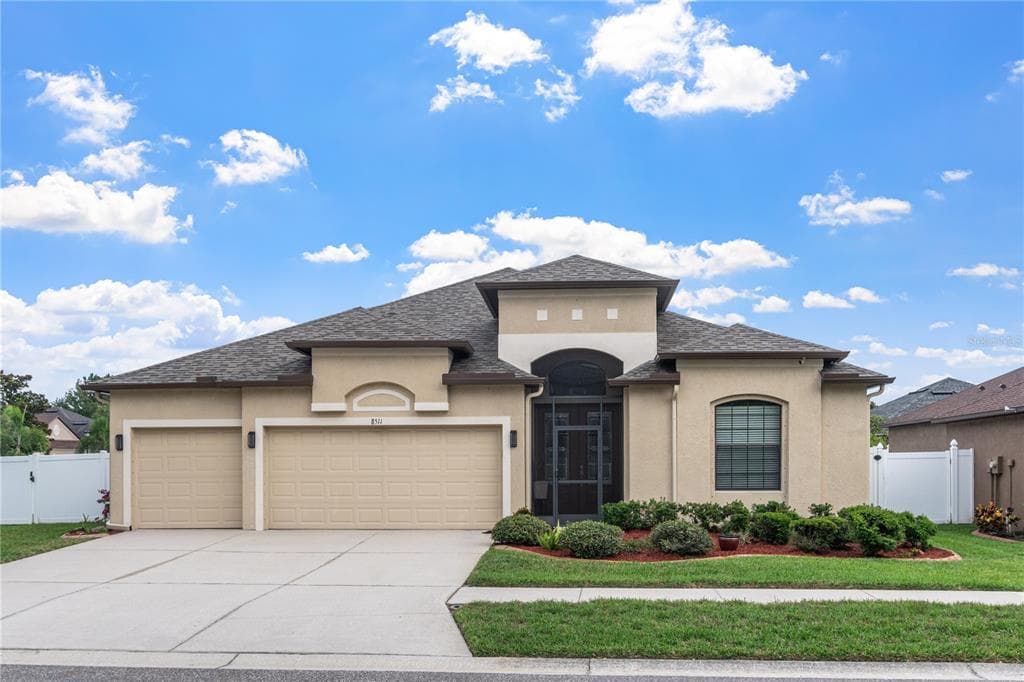 8511 WHITE POPLAR DRIVE