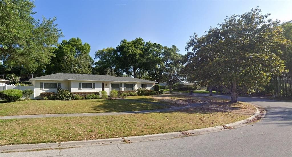11322 CARROLLWOOD DRIVE TAMPA, FL 33618