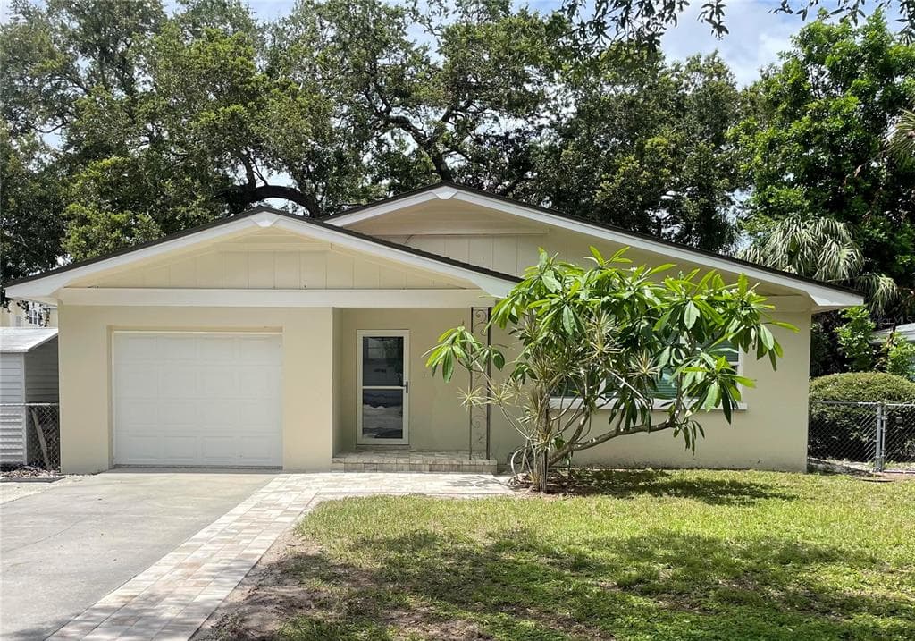 1536 ILLINOIS ROAD CLEARWATER, FL 33756
