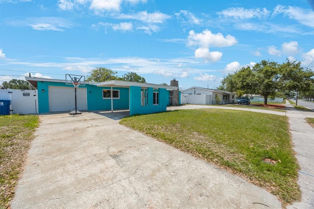 3215 58TH STREET N ST PETERSBURG, FL 33710