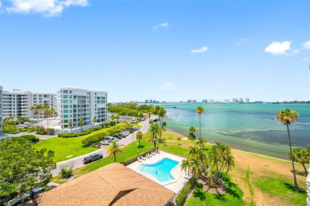 100 OAKMONT LANE UNIT 802 BELLEAIR, FL 33756