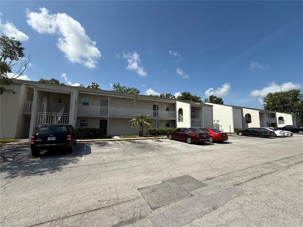 2625 STATE ROAD 590 UNIT 913 CLEARWATER, FL 33759