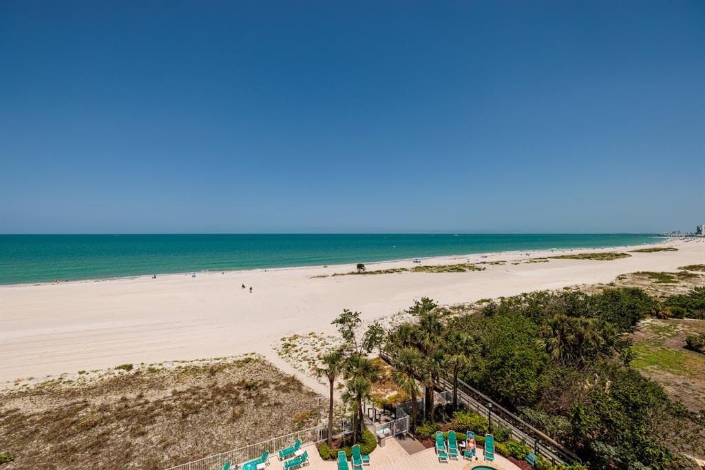 1310 GULF BOULEVARD UNIT 6C CLEARWATER BEACH, FL 33767
