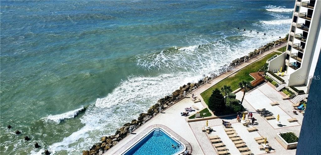450 S GULFVIEW BOULEVARD UNIT 1404 CLEARWATER BEACH, FL 33767