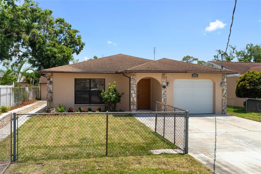 4208 W FLORA STREET TAMPA, FL 33614