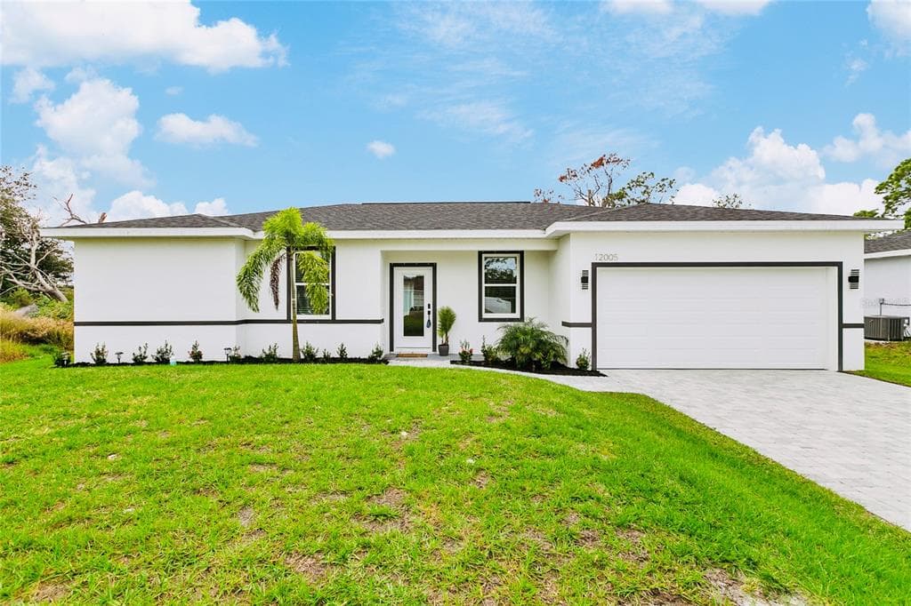 13266 DRYSDALE AVENUE PORT CHARLOTTE, FL 33981