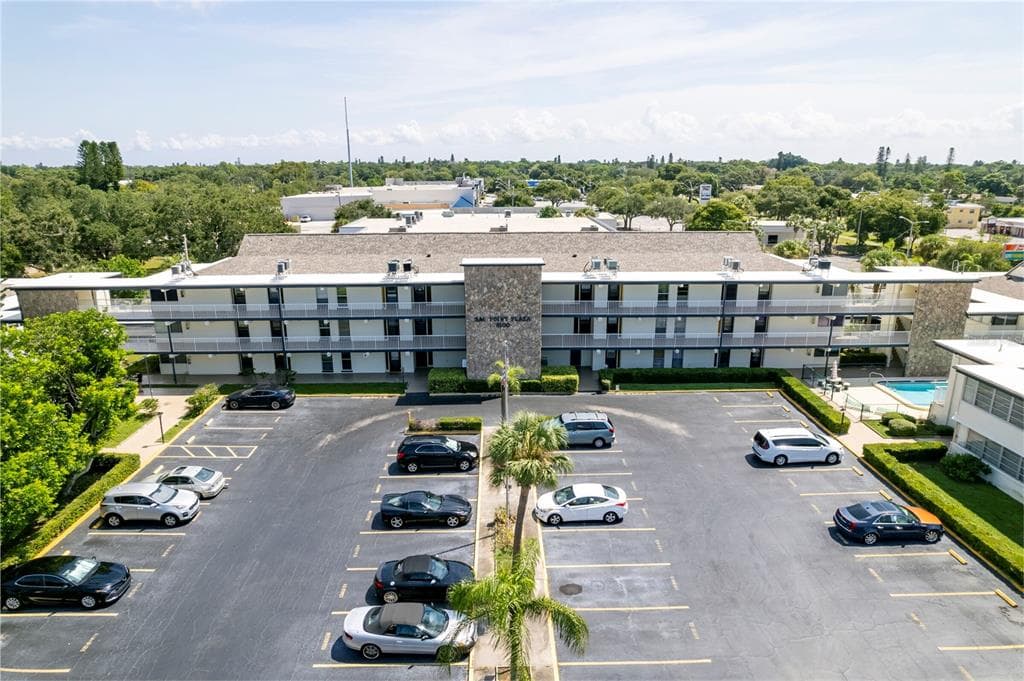6100 12TH STREET S UNIT 219 ST PETERSBURG, FL 33705