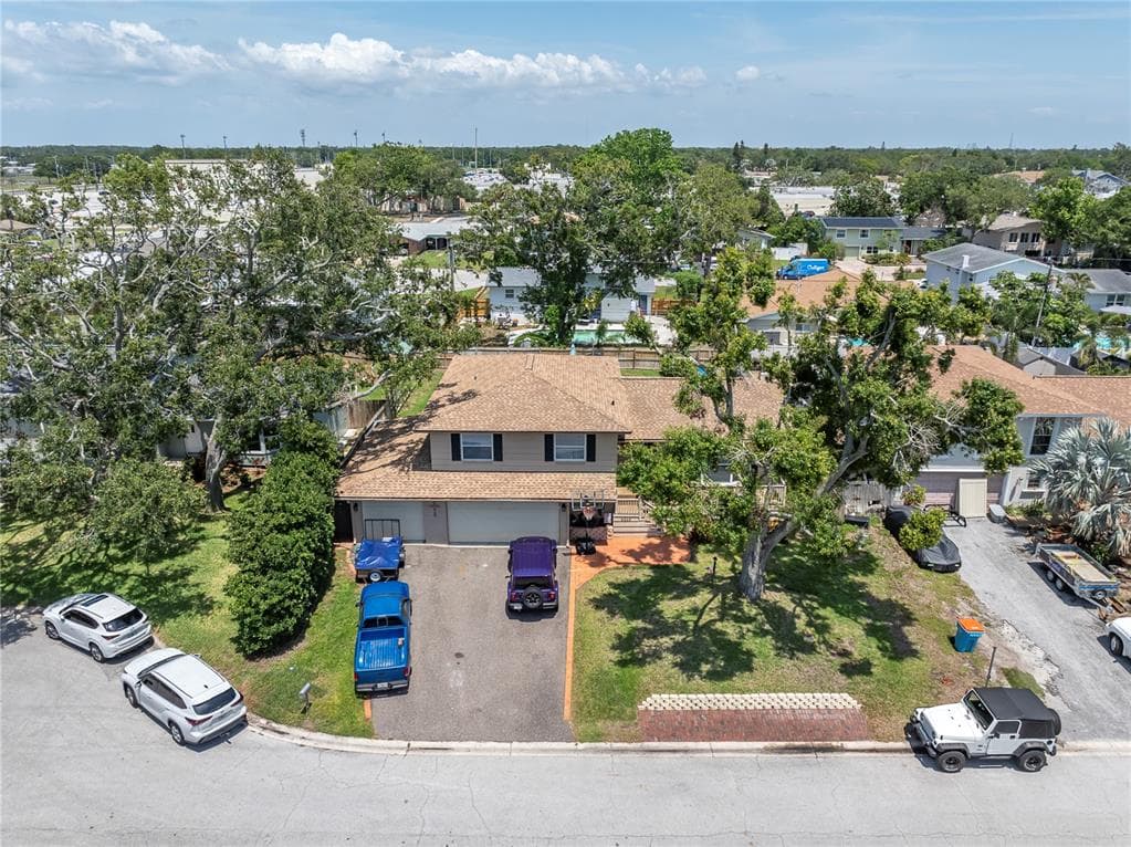 8263 132ND STREET SEMINOLE, FL 33776