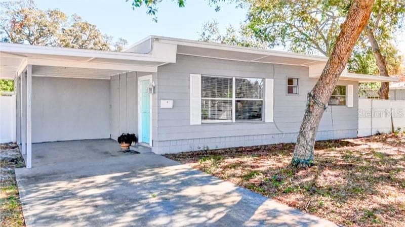 516 64TH STREET S ST PETERSBURG, FL 33703