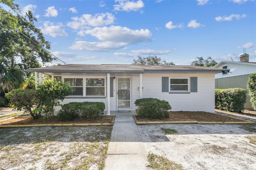 3818 GROVE STREET S ST PETERSBURG, FL 33705