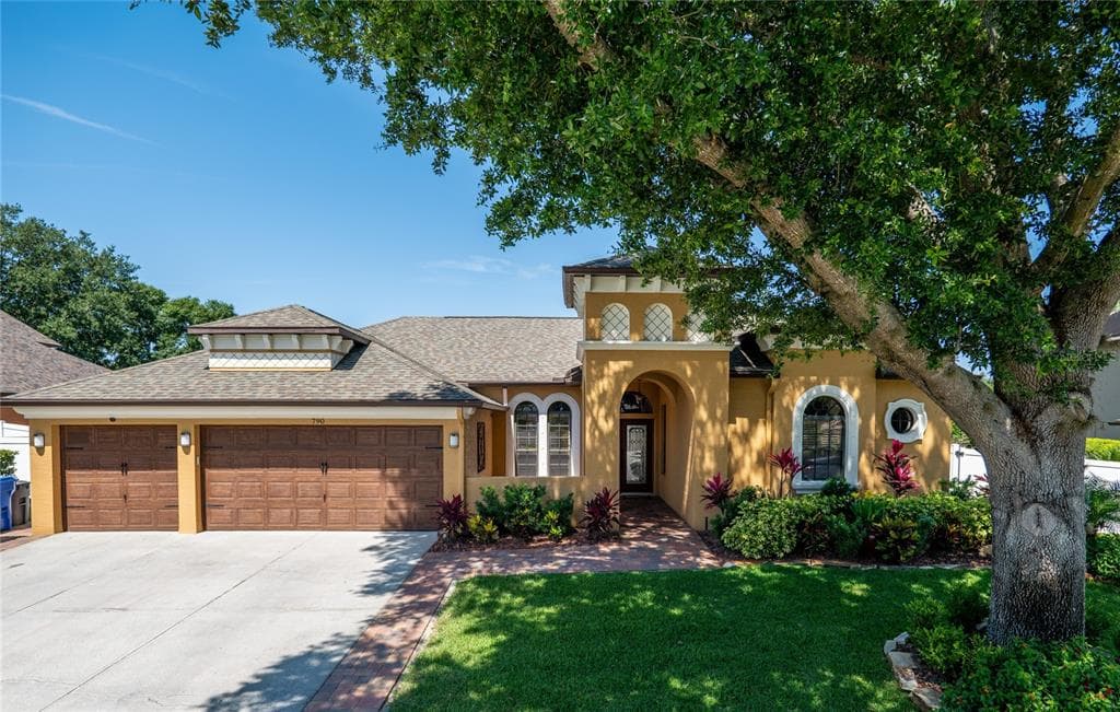 790 COUNTRY CHARM CIRCLE OVIEDO, FL 32765