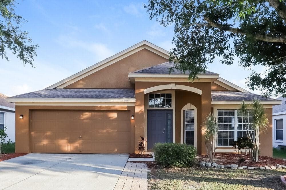 10461 HALLMARK BOULEVARD RIVERVIEW, FL 33578