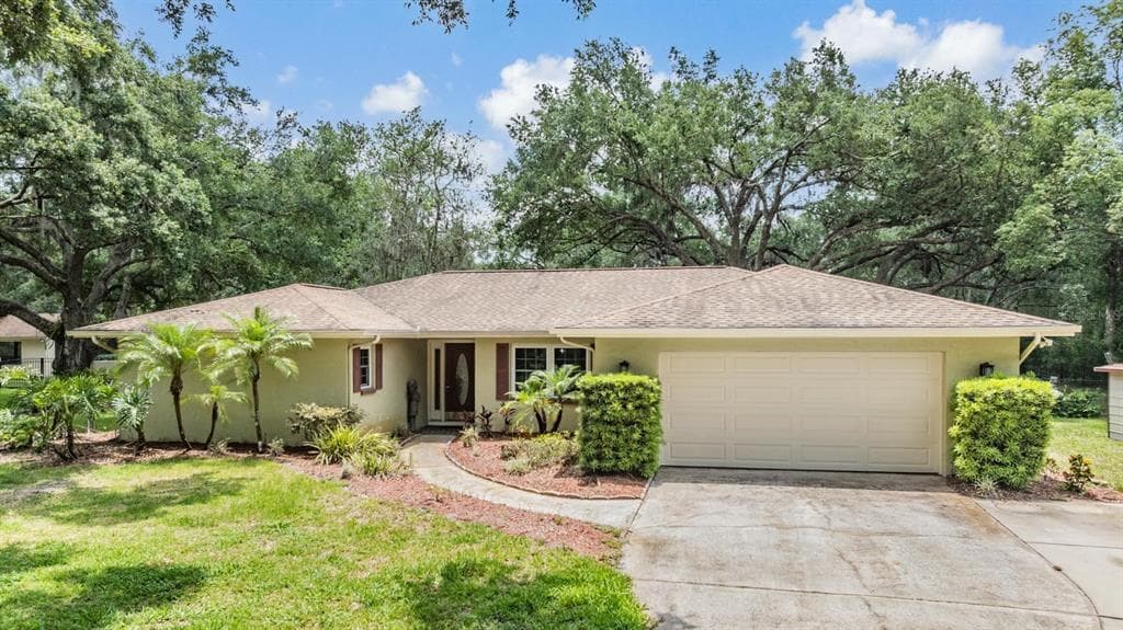 2911 PEMBERTON CREEK DRIVE SEFFNER, FL 33584