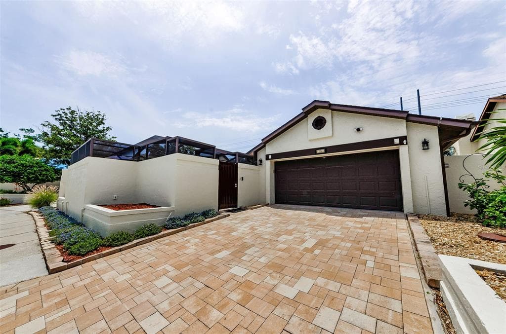 13544 AVISTA DRIVE