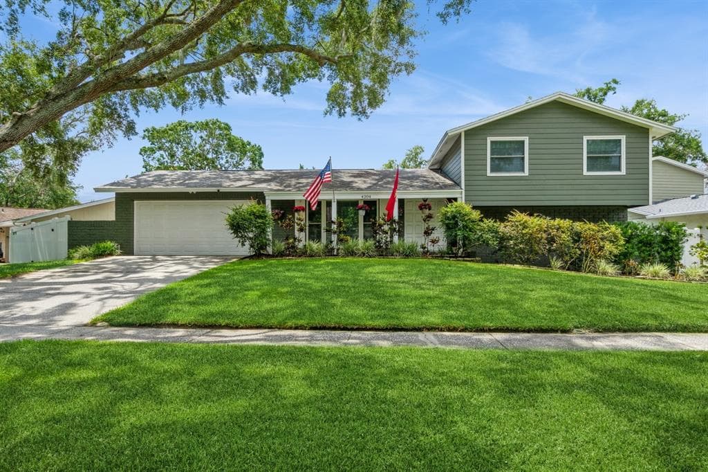 4204 NORTHWIND LANE TAMPA, FL 33624