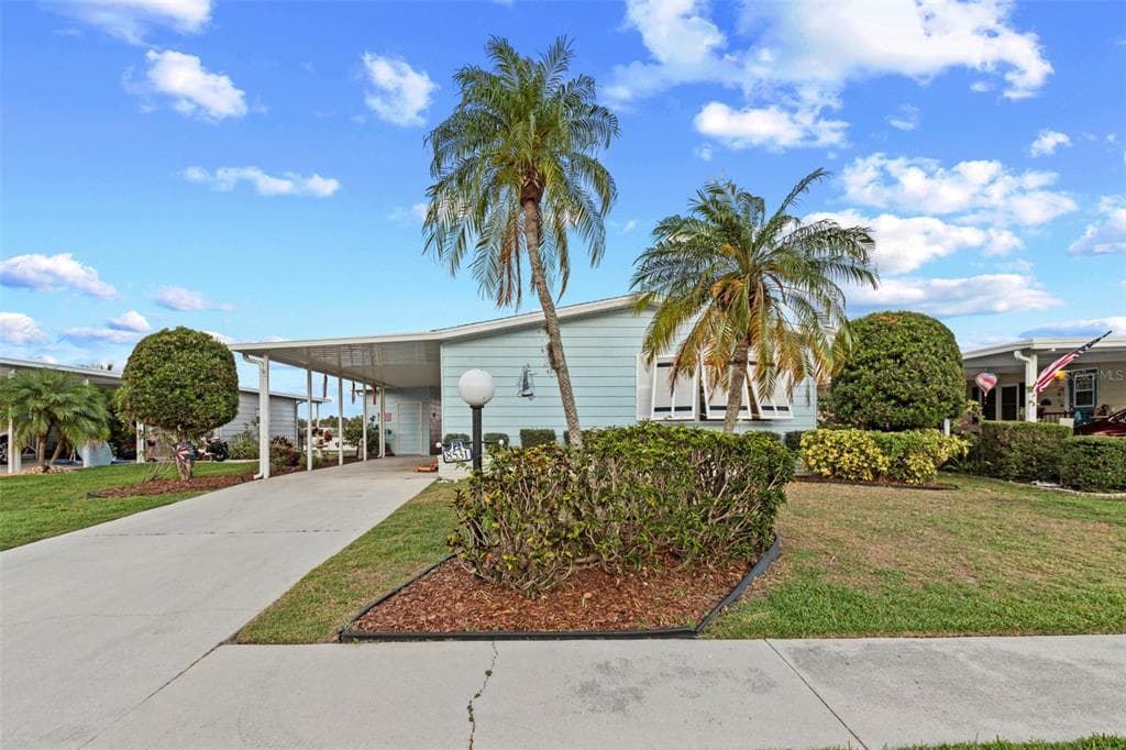 8531 IMPERIAL CIRCLE PALMETTO, FL 34221