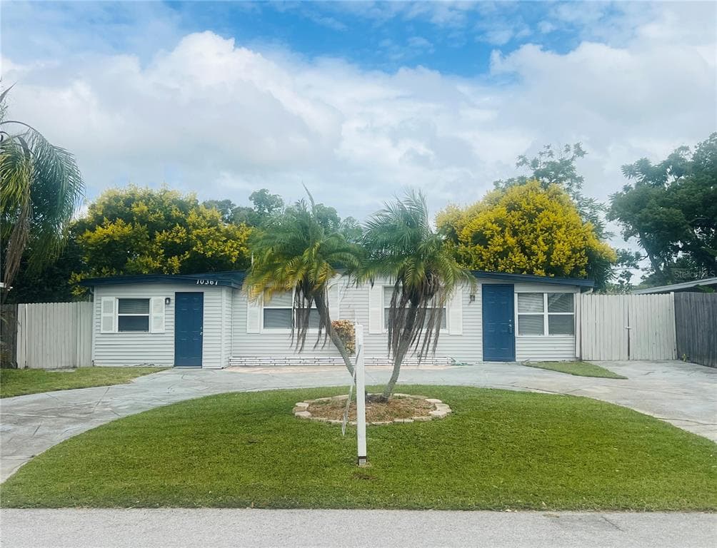10367 109TH AVENUE LARGO, FL 33773