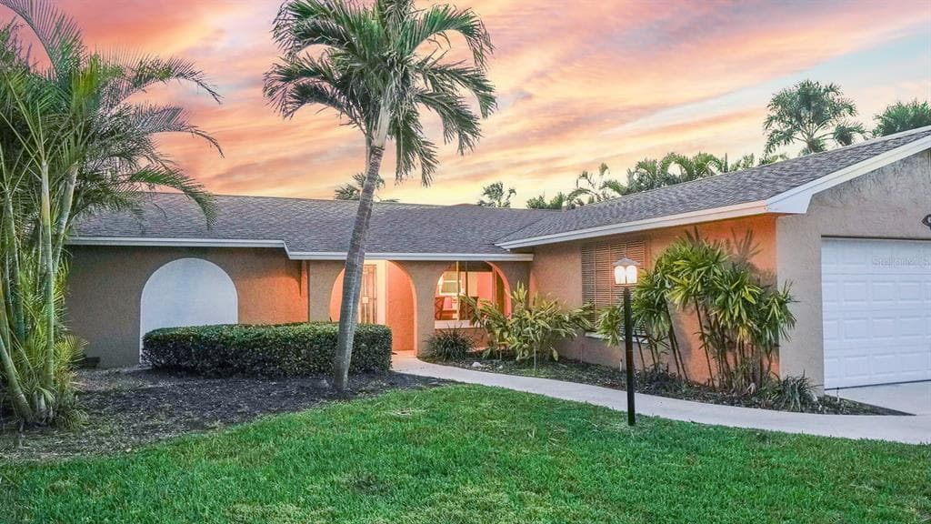 3606 BELLE VISTA DRIVE E ST PETE BEACH, FL 33706