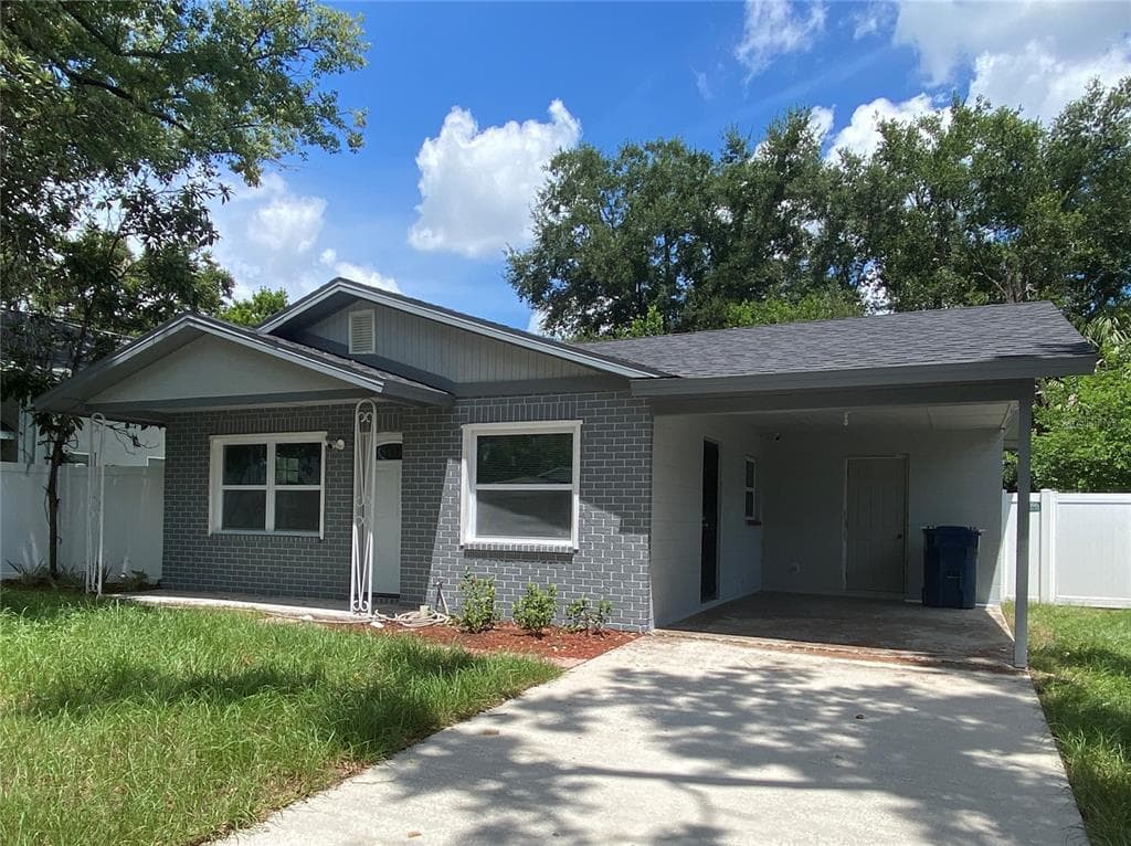 1810 E OSBORNE AVENUE