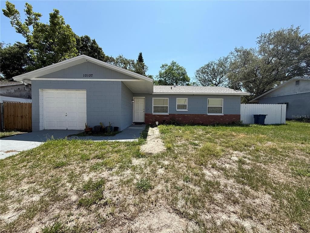10107 N FLORENCE AVENUE TAMPA, FL 33612