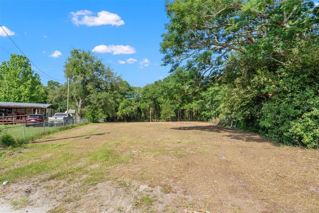 GORDON LOOP BROOKSVILLE, FL 34601