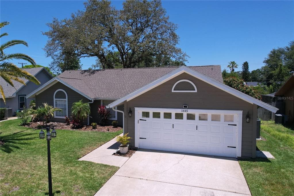 1445 STONEHENGE WAY PALM HARBOR, FL 34683