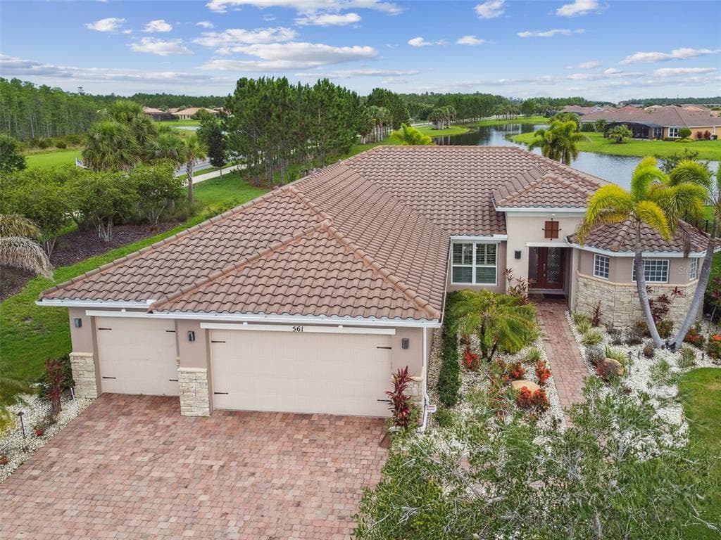 561 TAPATIO LANE KISSIMMEE, FL 34759