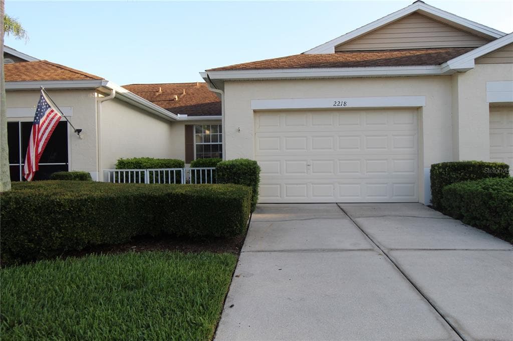 2218 NANTUCKET DRIVE UNIT 44 SUN CITY CENTER, FL 33573