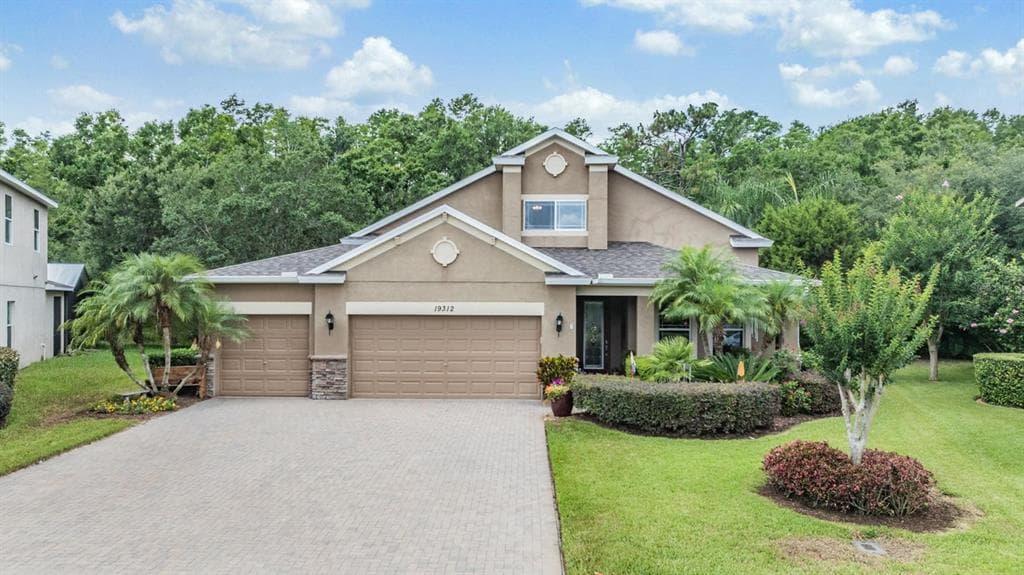 19312 SUNSET BAY DRIVE LAND O LAKES, FL 34638