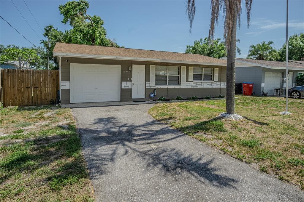 6702 49TH AVENUE N ST PETERSBURG, FL 33709