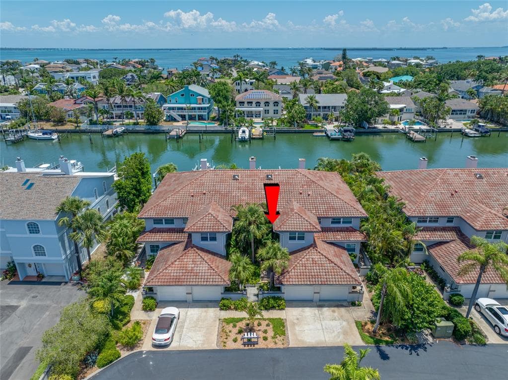 903 PINELLAS BAYWAY S UNIT 103 TIERRA VERDE, FL 33715