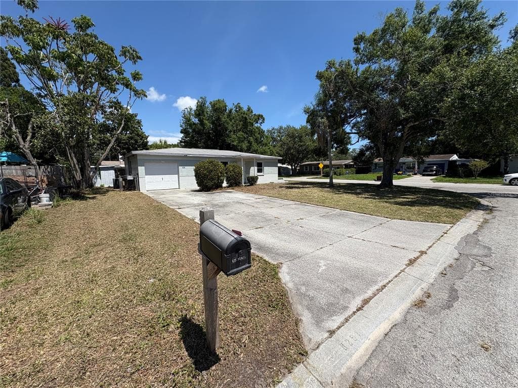 8291 57TH STREET N PINELLAS PARK, FL 33781