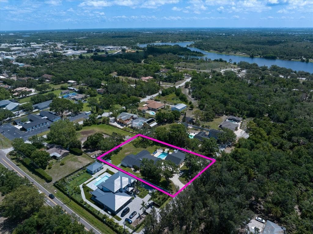 10875 131ST STREET LARGO, FL 33774