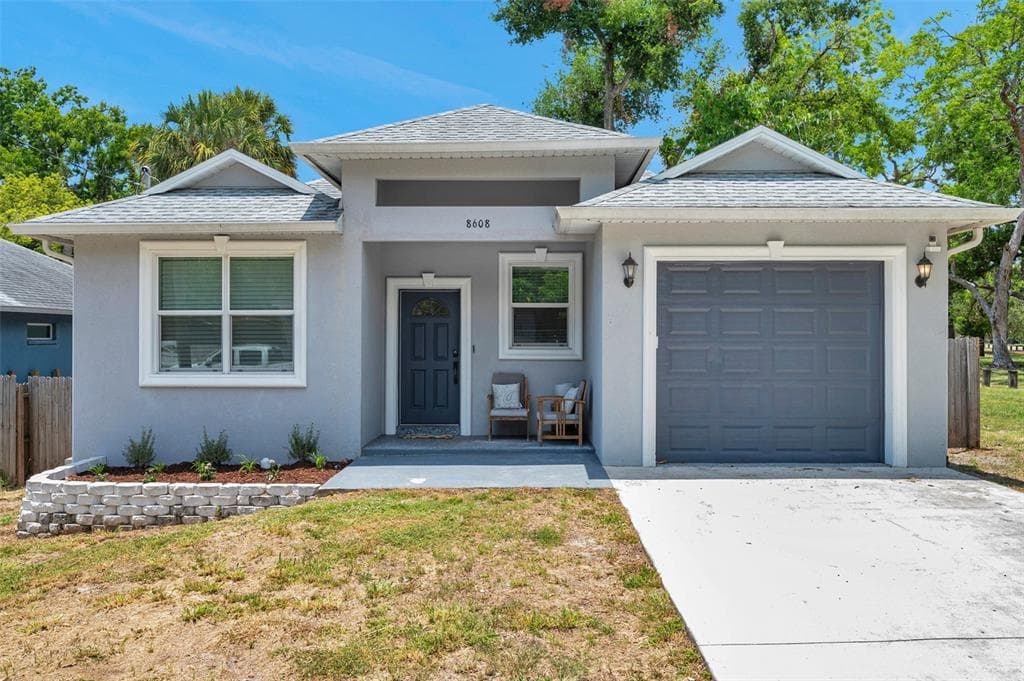 8608 N ARDEN AVENUE TAMPA, FL 33604