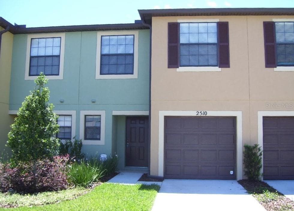 2510 EDGEWATER FALLS DRIVE BRANDON, FL 33511
