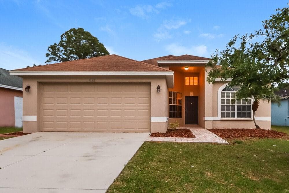 1922 TINKER DRIVE LUTZ, FL 33559