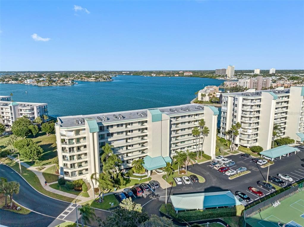 7979 SAILBOAT KEY BOULEVARD S UNIT 601 SOUTH PASADENA, FL 33707