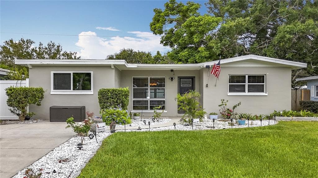 1921 RIDGEWOOD DRIVE CLEARWATER, FL 33763