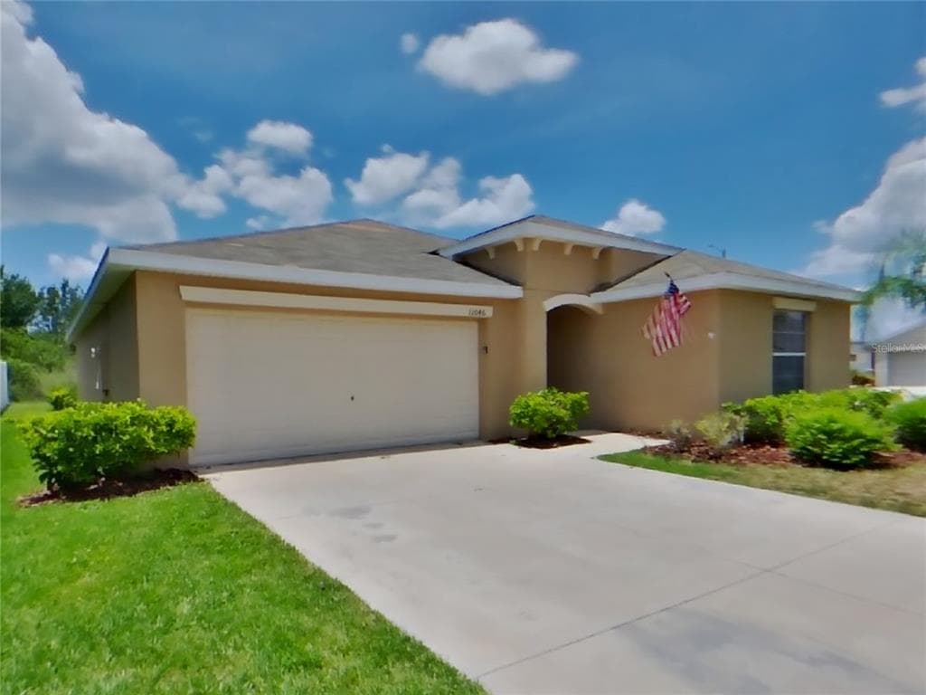 11046 STANDING STONE DRIVE WIMAUMA, FL 33598