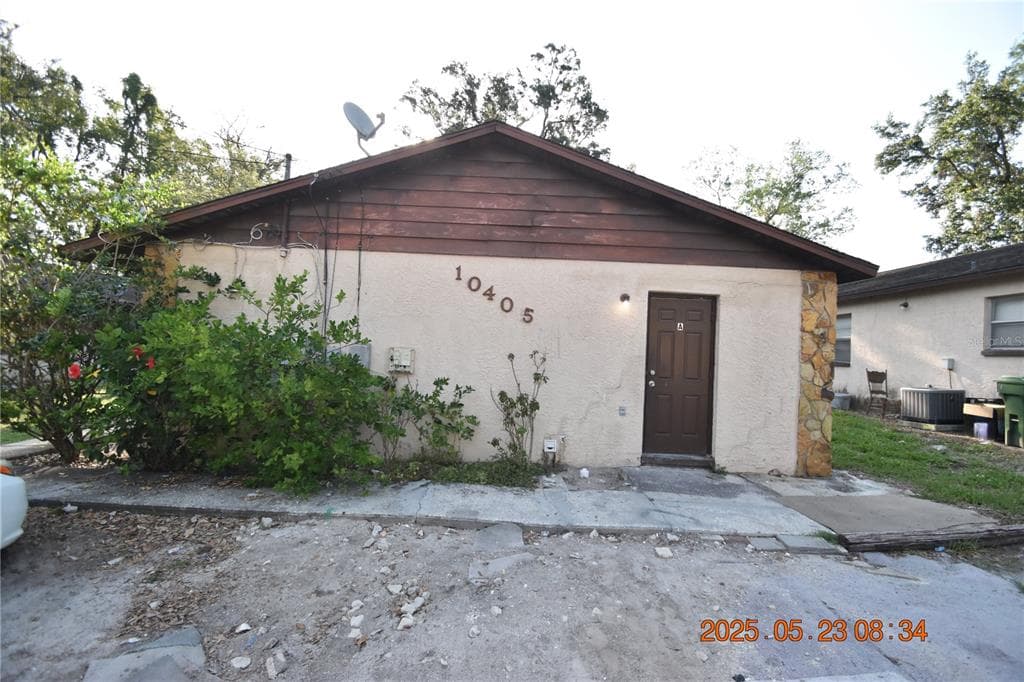 10405 N ARDEN AVENUE UNIT A TAMPA, FL 33612