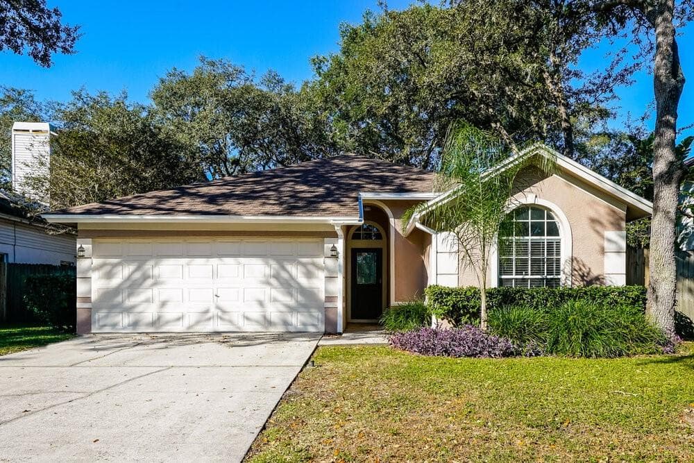 2412 NEEDHAM DRIVE VALRICO, FL 33596