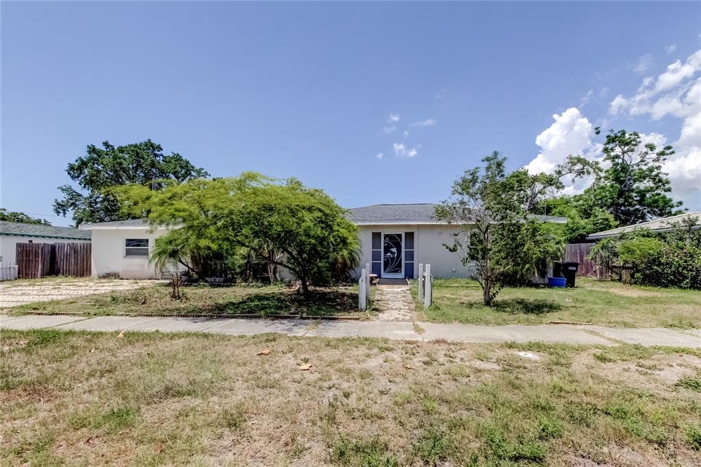 1242 BERMUDA STREET CLEARWATER, FL 33755