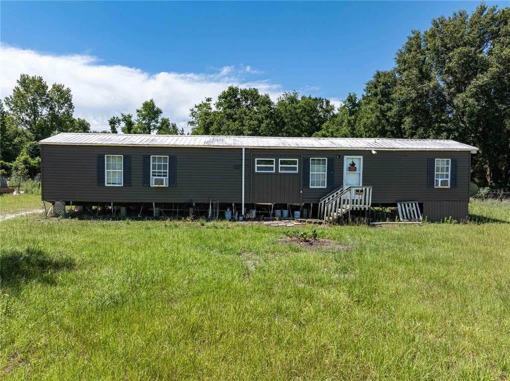 801 SW DAISY ROAD LAKE CITY, FL 32024