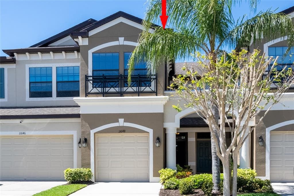 11648 CROWNED SPARROW LANE TAMPA, FL 33626