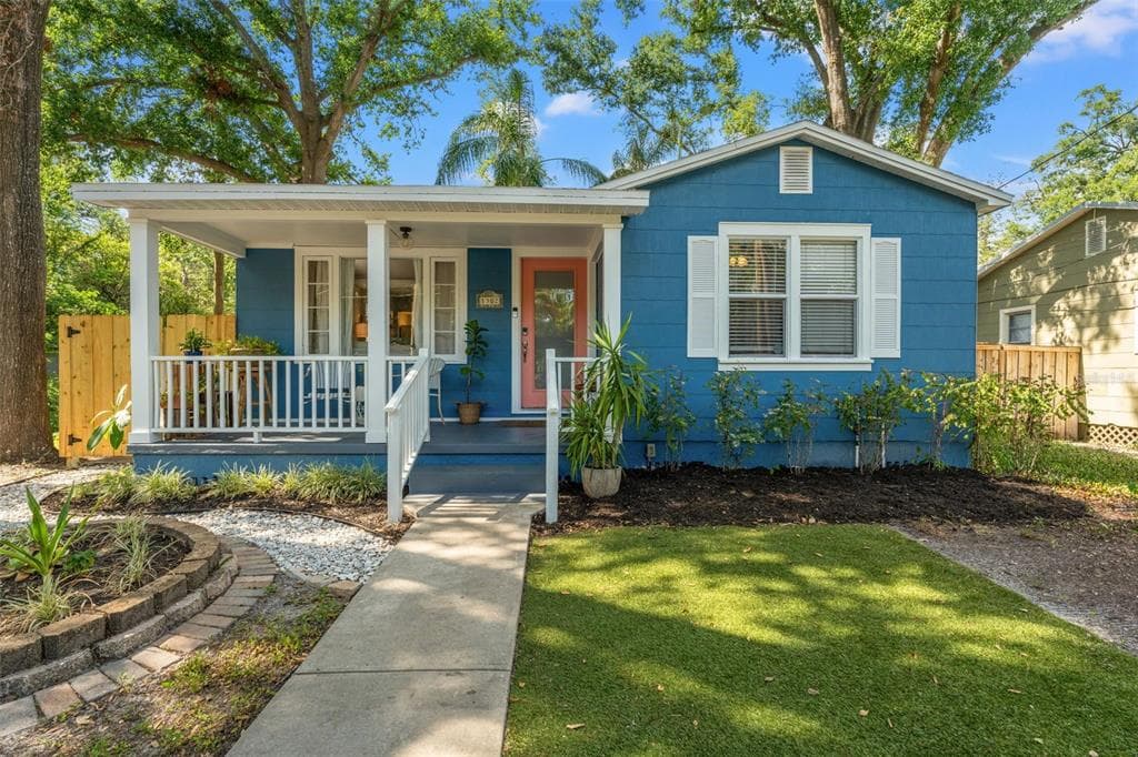 1302 E FLORA STREET TAMPA, FL 33604